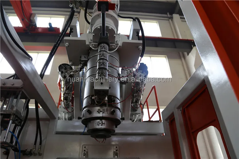 machine 04.jpg