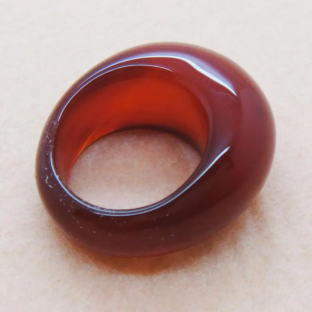 

Pink agate dome shape refers to men and women pull finger rich ring, Picture