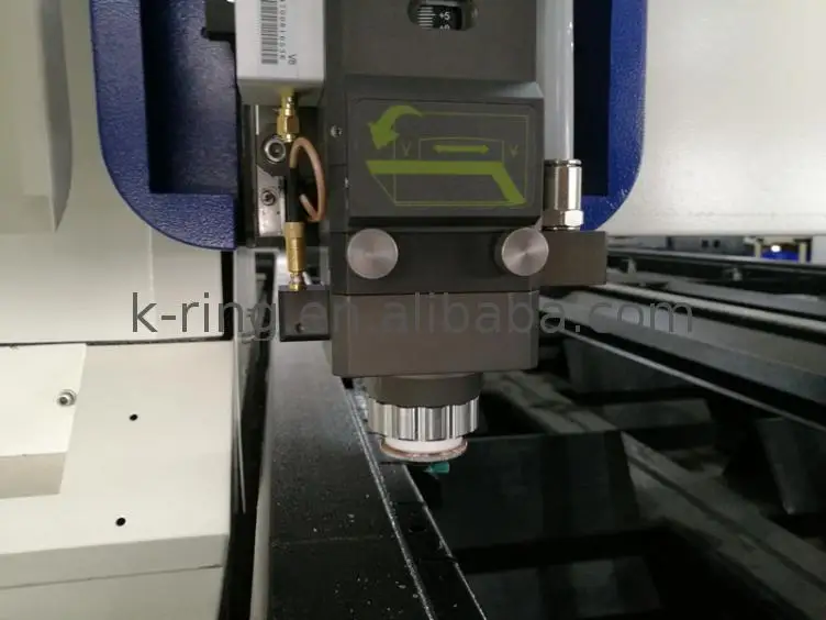 newly laser cutting machine cutting steel