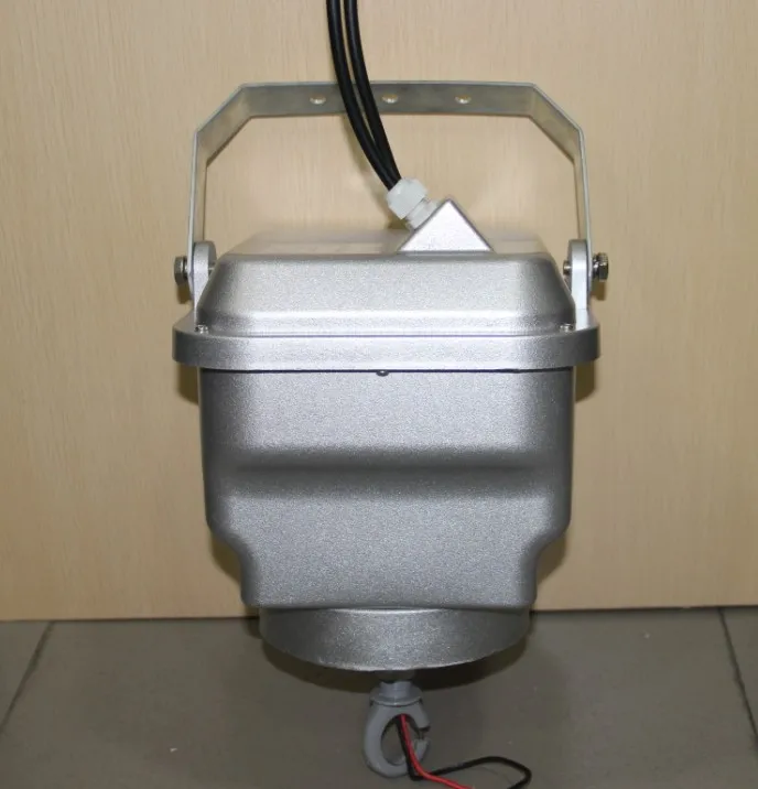 Lux Lift For High Bay Lighting 316;016m Remote And Wire Control