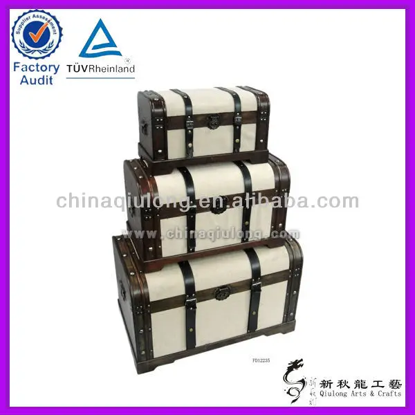 Small Decorative Wooden Mini Treasure Chest Metal Storage Boxes