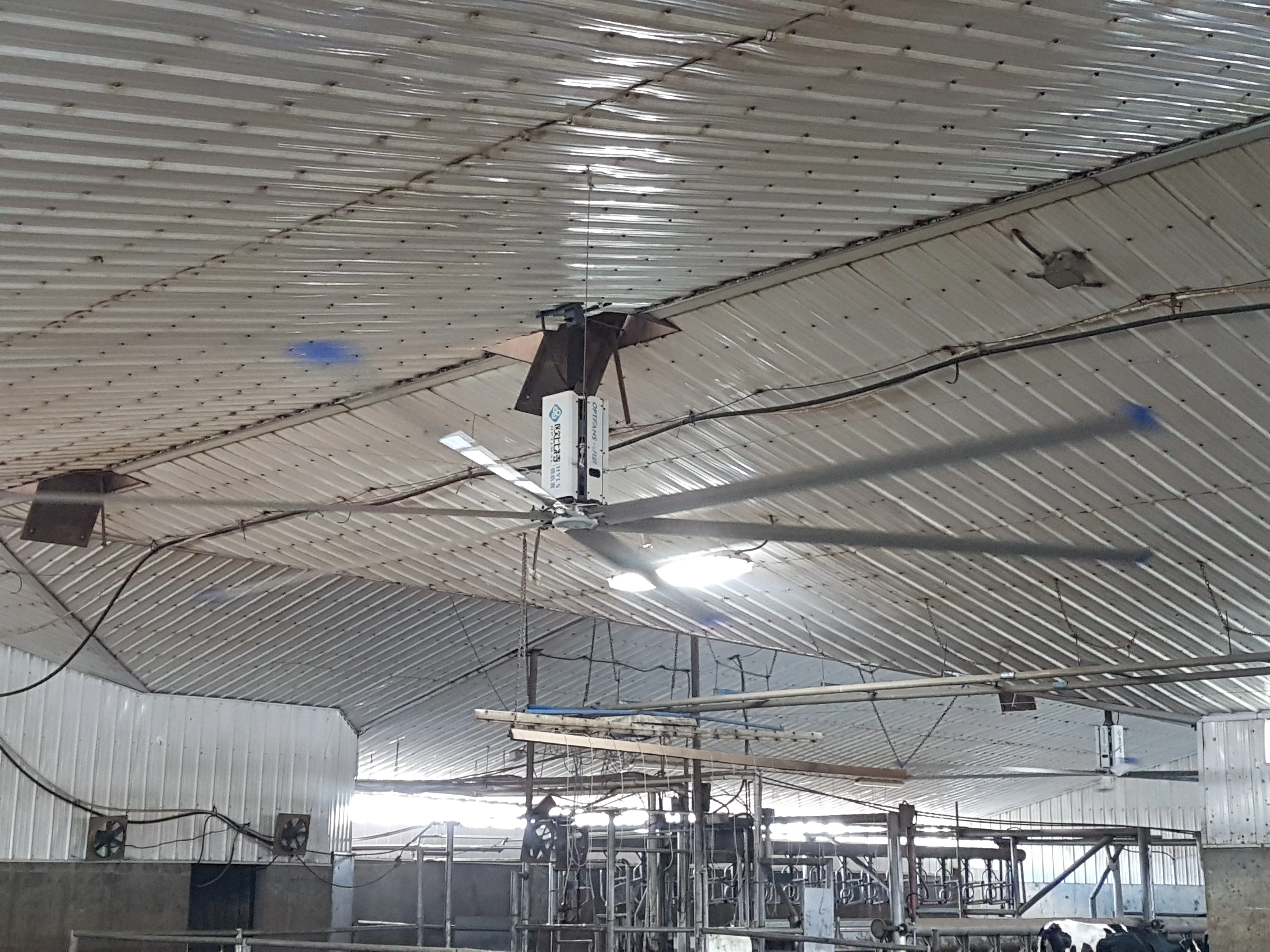 
HVLS 18Ft industrial ventilation giant workshop cooling ceiling fan 