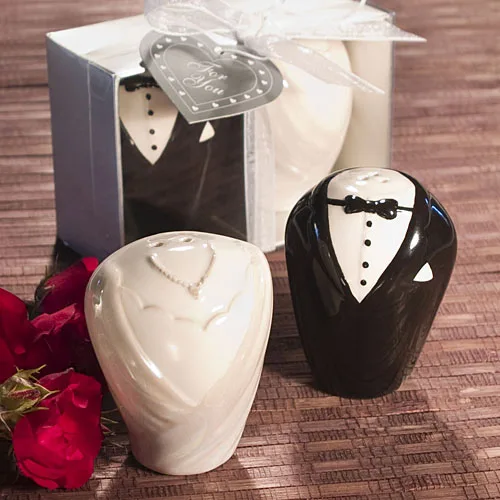

Wholesale Yiwu Joy Crafts Formal Dress Bride and Groom Ceramic Salt and Pepper Shaker Wedding Favors, As the photo