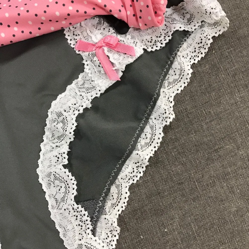 
Marilyn Monroe three - piece suit and sexy panties 