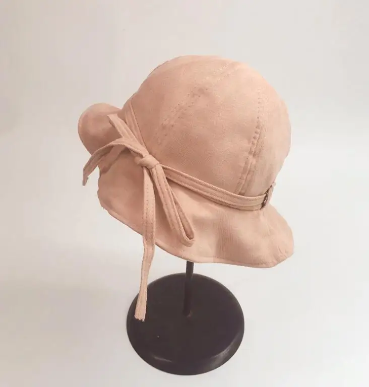 夏季用的桶帽穿着老式时尚鱼桶帽子与弓