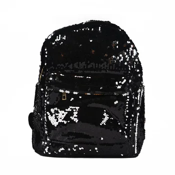 mochila tachuelas negra