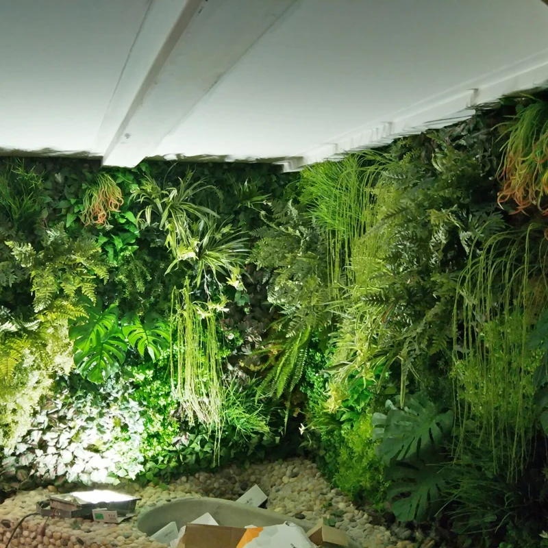 
UV Protected Greenery Leaves Fence Privacy Panels Screen Plastic Artificial Boxwood Panel for Decoration with Flowers 