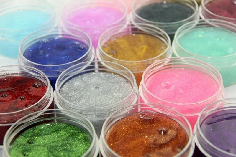 Glitter Ultra Putty(4).jpg