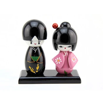 japanese kokeshi dolls