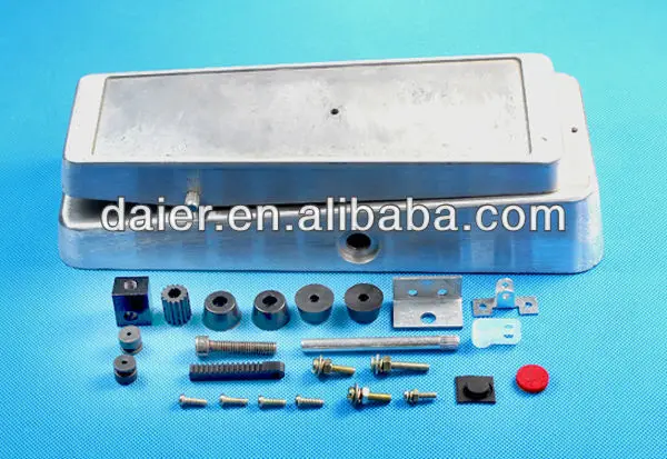 1032L hammond long guitar effects pedal die cast enclosure