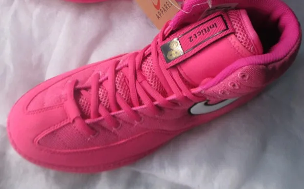 nike wrestling shoes pink