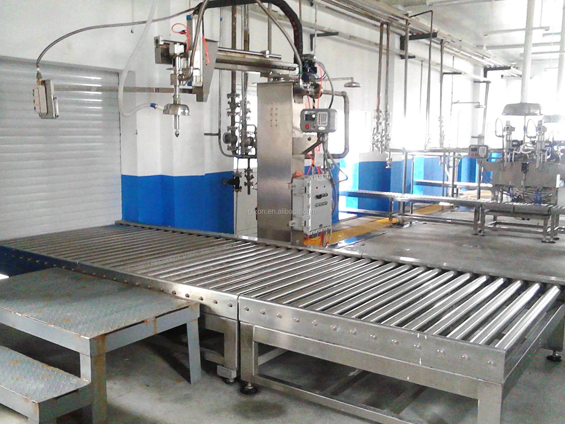 自动4 200千克桶托盘 1000l ibc 储罐高腐蚀性液体灌装机