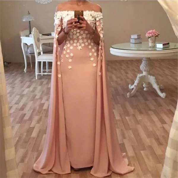 

Fashion Off Shoulder A Line Long Saudi Arabian Evening Dress with Cape in Lebanon Evening Dress, Champagne