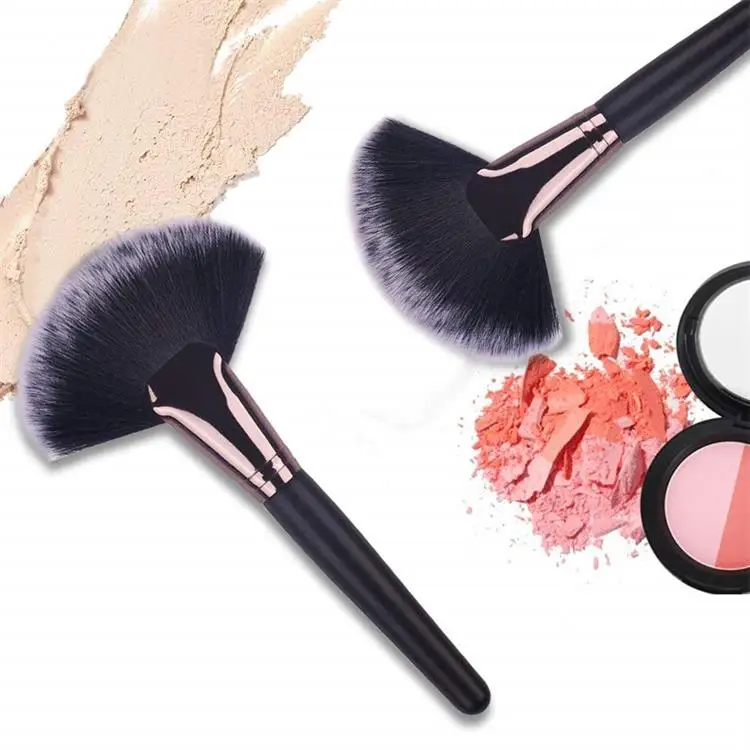 blush brush.jpg