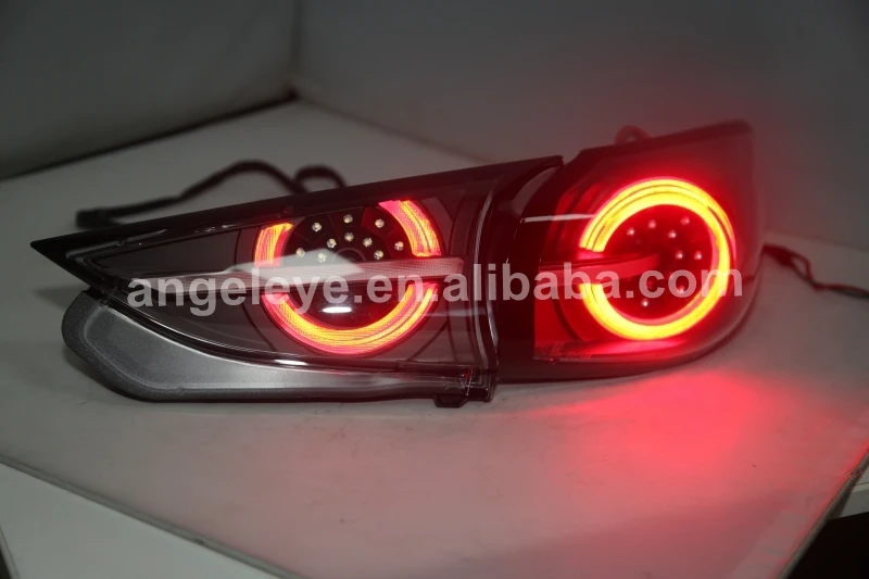 LED rear light For MAZDA 3 Axela Hatchback LED Strip Tail Lamp 2015 Clear cover TW