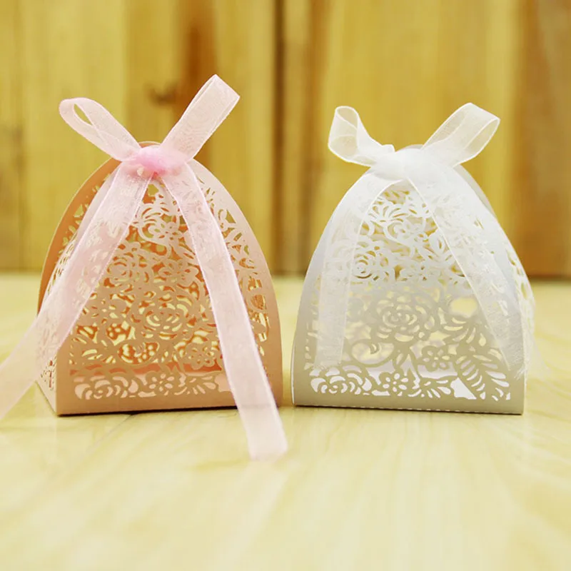 

Cast shape Pearl Sweet Paper Box Laser Cut Wedding Favor Paper Box For Guests