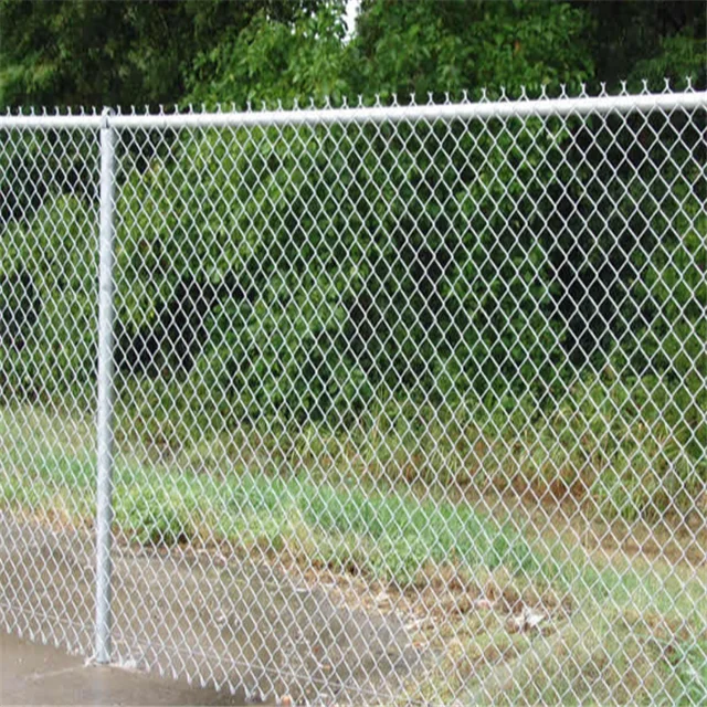 9 Gauge Chain Link Fence Top With Barbed Wire For Security - Buy Chain ...