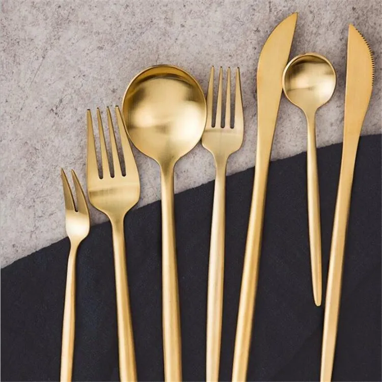 gold cutlery (17)_