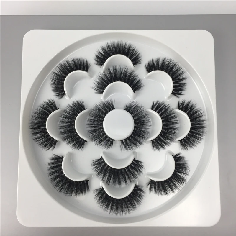 

Custom Made Packing Box Fur False Eyelashes 3D Mink Lashes