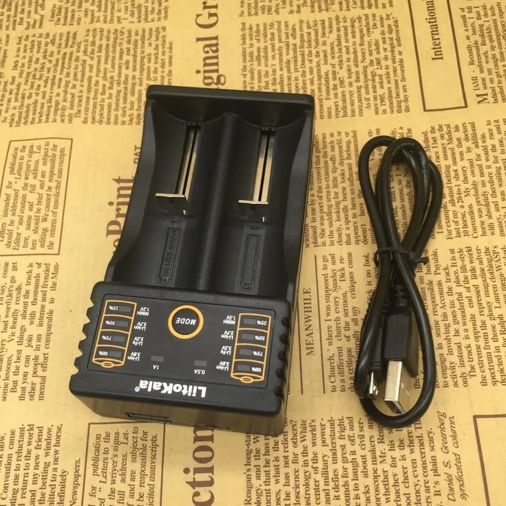 Liitokala Lii-202 18650 charger 1.2V 3.7V 3.2V 3.85V AA AAA 26650 10440 14500 16340 25500 NiMH lithium battery smart charger 3.jpg