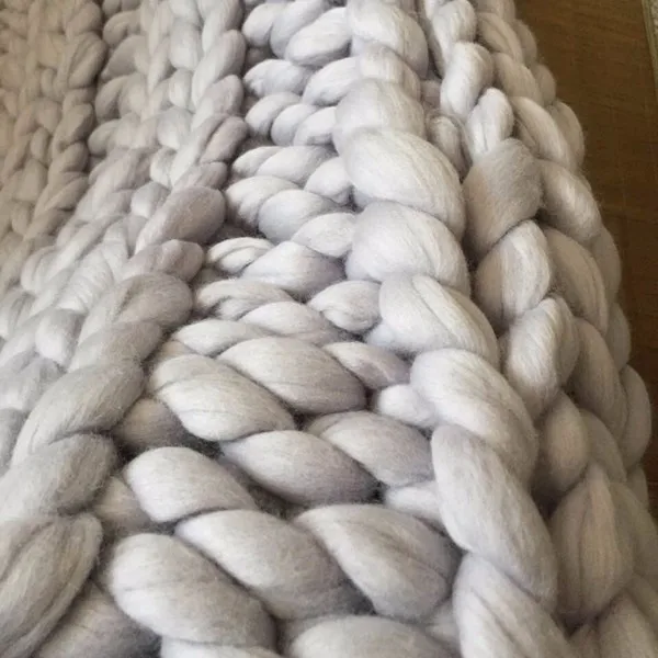 Bojay Attractive Design Wholesale Super Chunky Wool Yarn Arm Knitting