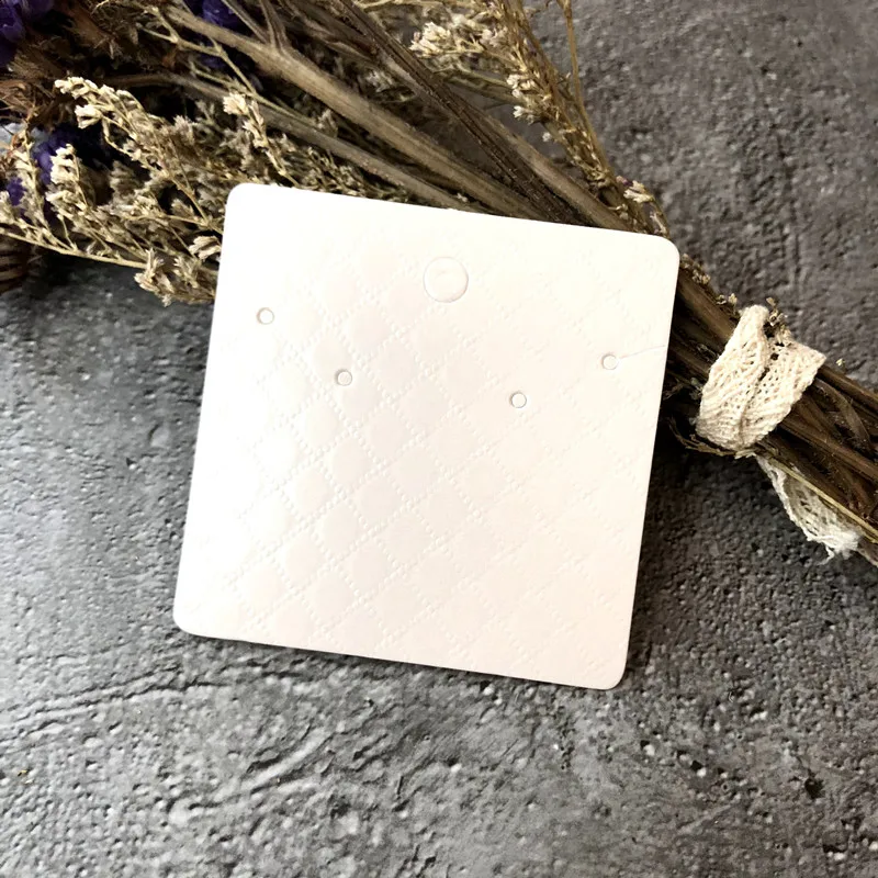 
Luxury White Pearl Paper Necklace And Stud Earring Packaging Hanging Card With Embossing Flower 