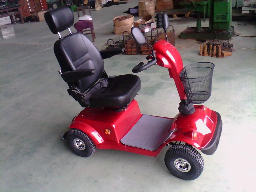 轻巧残疾4轮电动老年人代步车