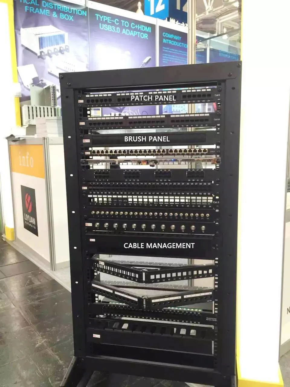LY-CM-04B-10 1U Patch cable management 