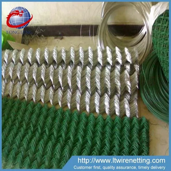 chain link gence 44.jpg