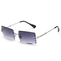 

Unisex oversized metal frame sun glasses man matrix fashionable sunglasses