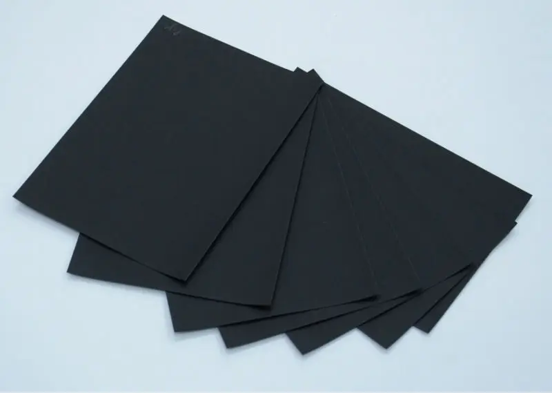 180g压缩黑纸 70厘米卷筒纸板全黑色阴影