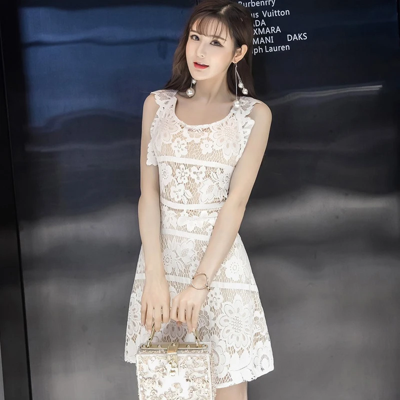 

2017 Europe Fashion Lace Backless Vacation Beach Sexy One-Piece Short White Lace Dress Fabric, Ivory