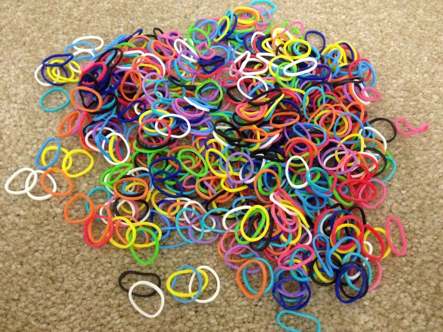 rainbow loom rubber bands