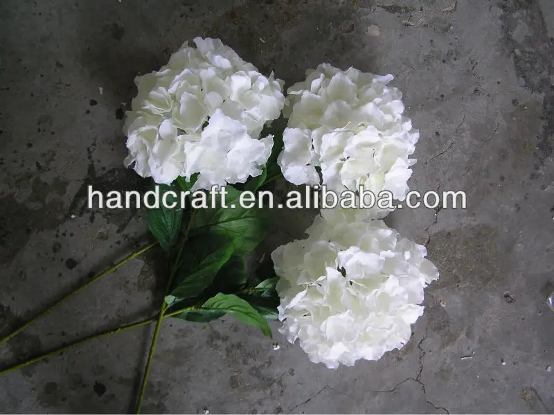 Decoración De Boda De Flor De Hortensia Blanca Para El Mercado De Dubái De  Arabia Saudita - Buy Decoración De Flores De Escenario De Boda,Blanco Ramo  De Hortensias,Hortensia Blanca Artificial Product on