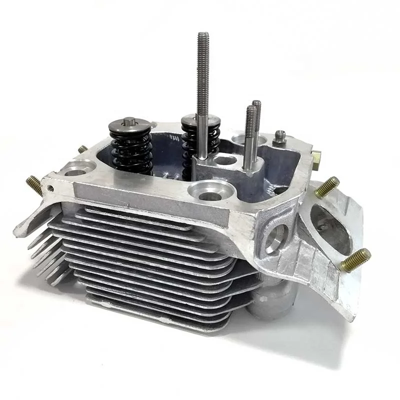 Original Cylinder head for TATRA 815 (1).jpg