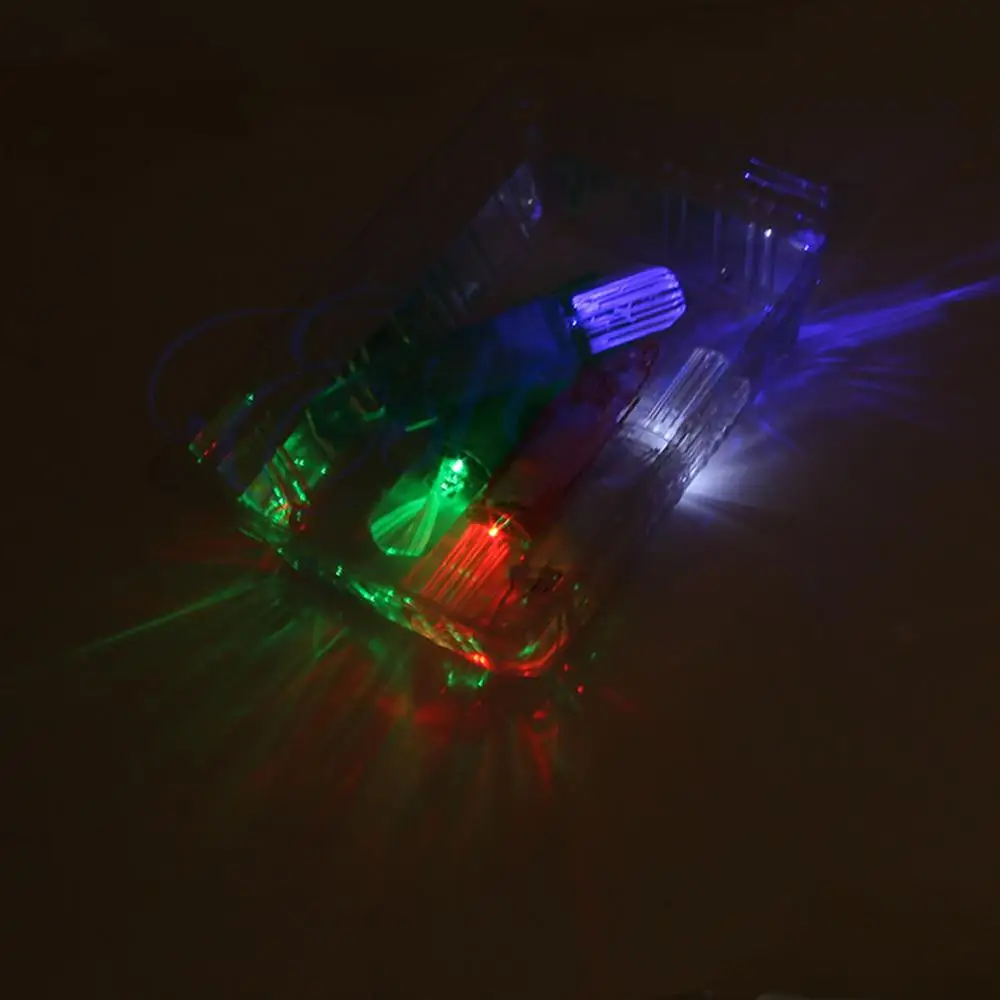 Заряжается светом. Заряжается светом. Неоновая вывеска космонавт. Светящиеся разноцветные провода для пк. Солнечный панель lampa.