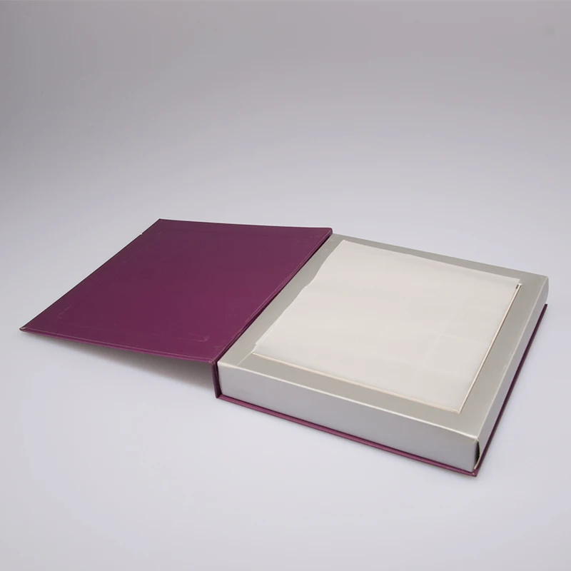 
Luxury Empty Custom Logo Candy Chocolate Packaging Boxes with Paper Divider 