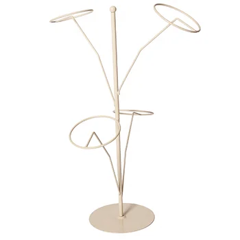 hat place in the mall