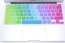 Silikonová voděodolná klávesnice na MacBook Air 13,15 a 17 palců v duhových barvách z Aliexpress