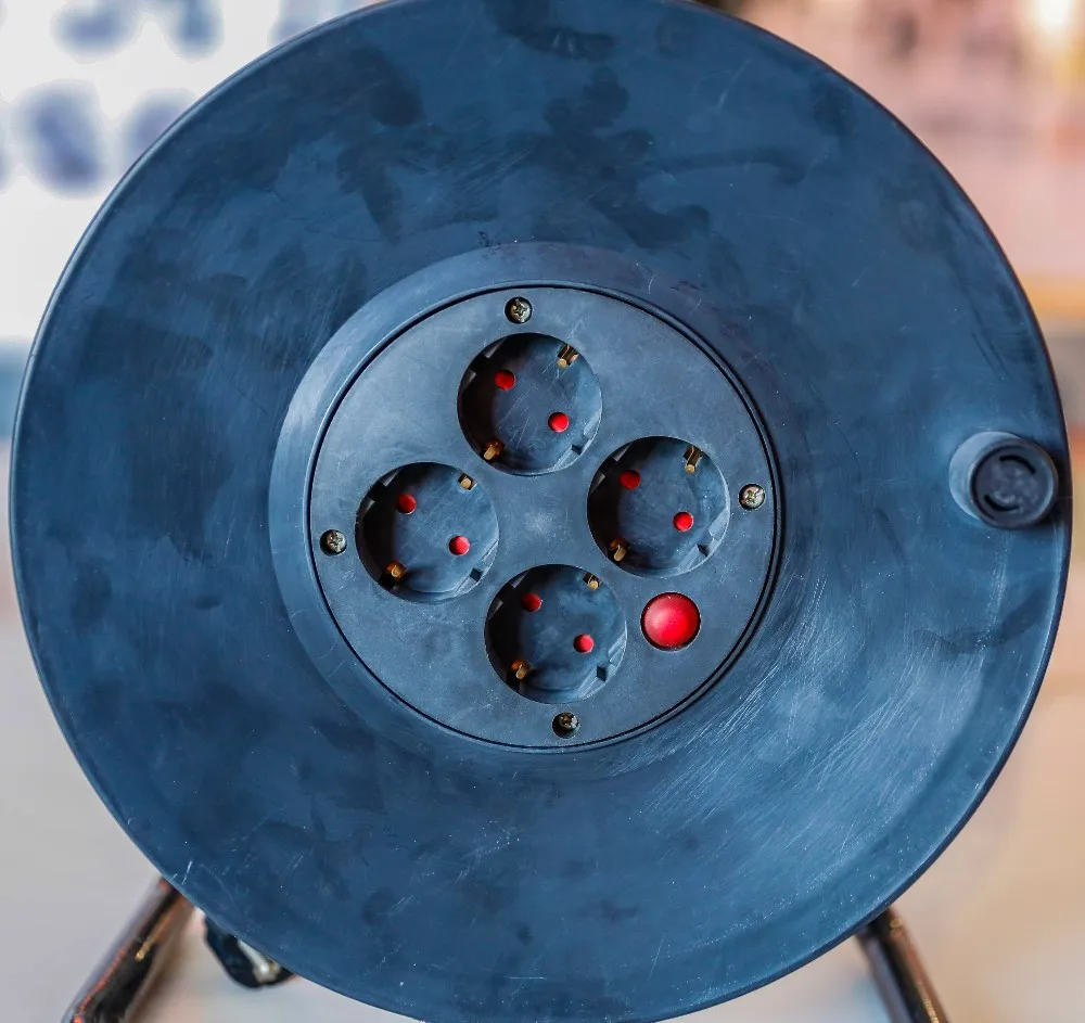 New Style Cable Reel Multicountry Extension Cable Reel Schuko Socket