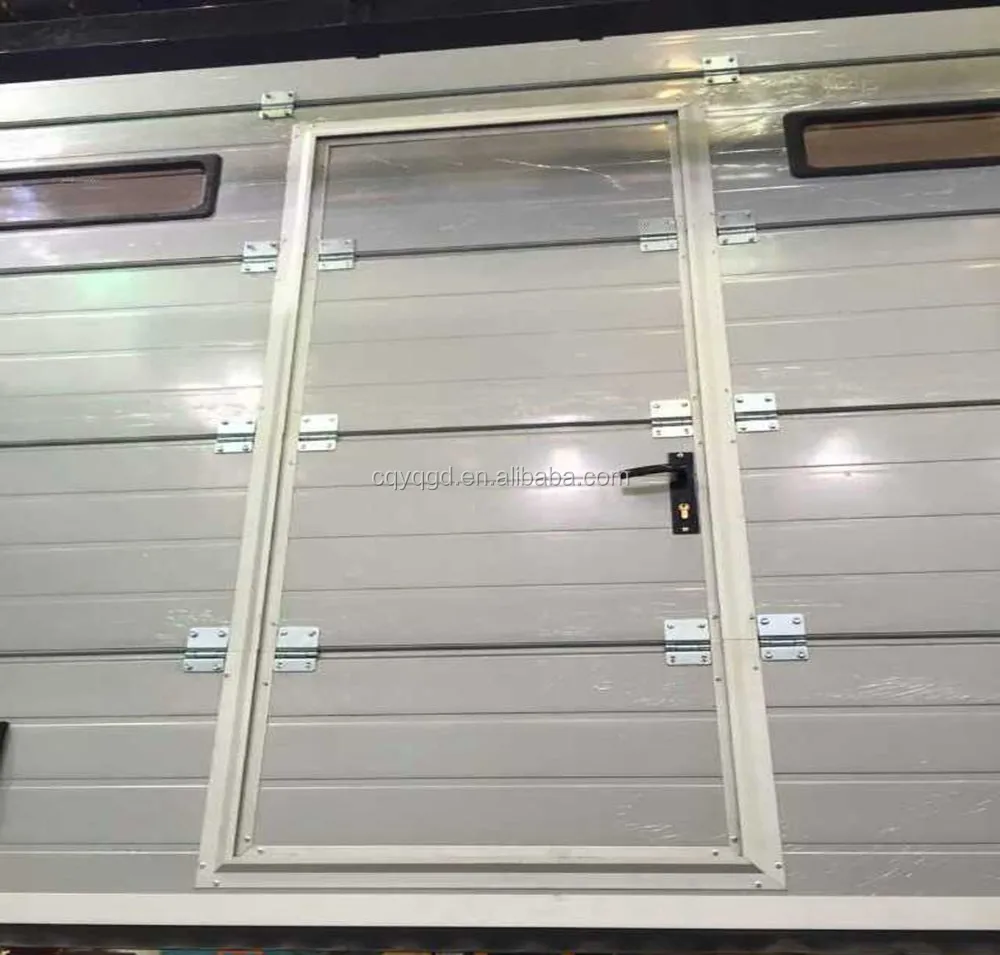 High Quality Low Price Auto Iron 5 Panel Garage Door manufacture