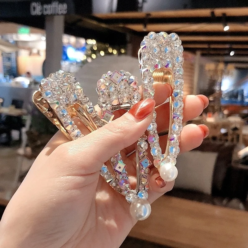 

Shihan H1016 2019 New Fashion Metal silver bridal hairpins Crystal rhinestone hair clips for fancy girls Women hair accessories