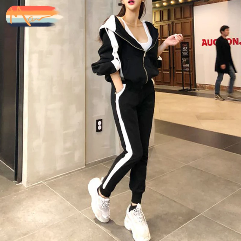 

Maxnegio sport track suit for women blank track suit