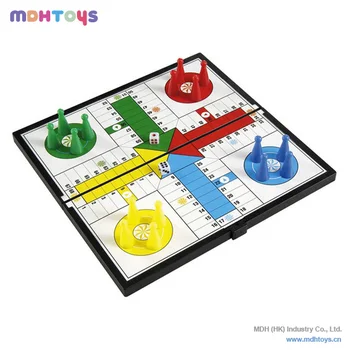 folding magnetic board game: dice game