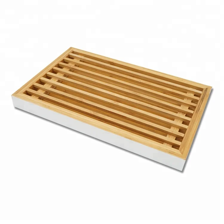 Bamboo Slotted Bread Cutting Board with Crumb Catcher