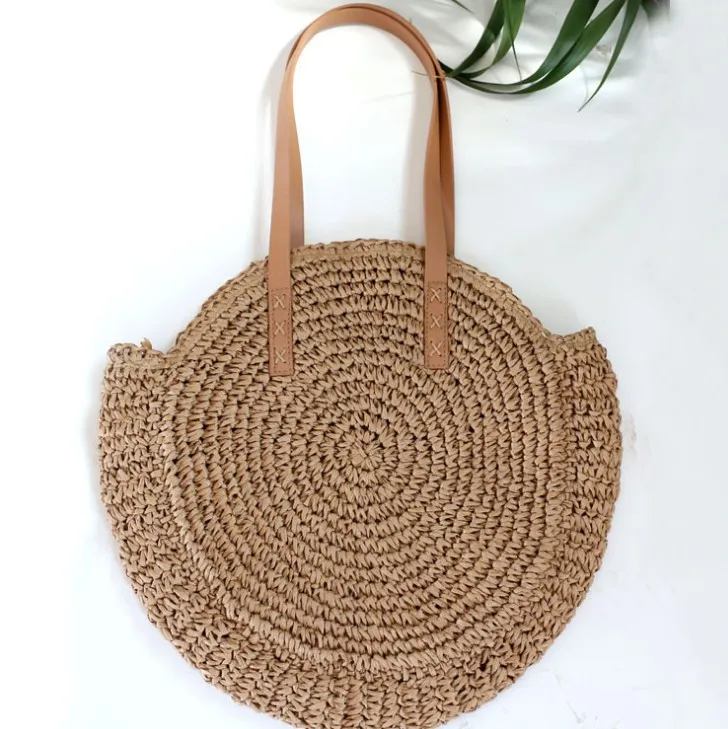 

Summer Bohemian round straw bag shoulder round women's holiday beach straw bag, As shown