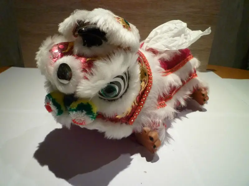 chinese lion dance toy