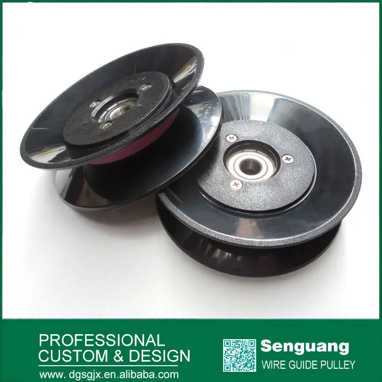 Assembled Plastic Cable Roller Providing Stable Winding Tension Flanged