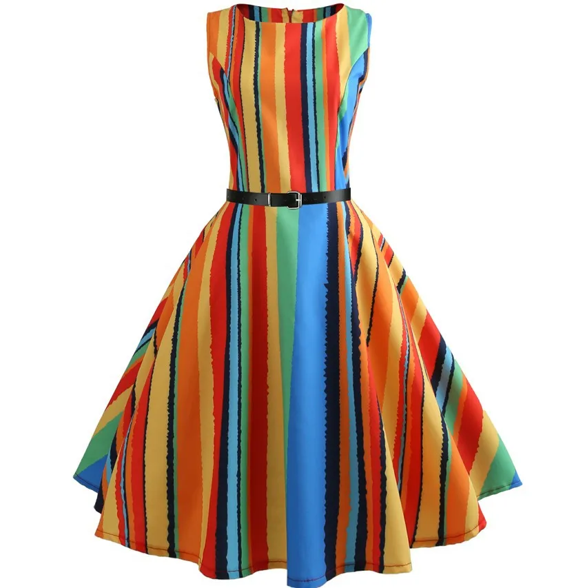 Платье в разноцветную полоску летнее