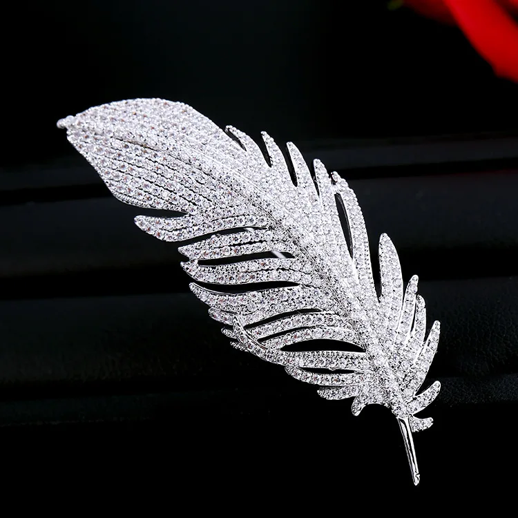 

Luxury Fashion Women Clothing Accessories Brooch Micro Pave Crystal Diamond Rhinestone Leaf Feather Shape Bridal Brooch Pin, White brooch feather
